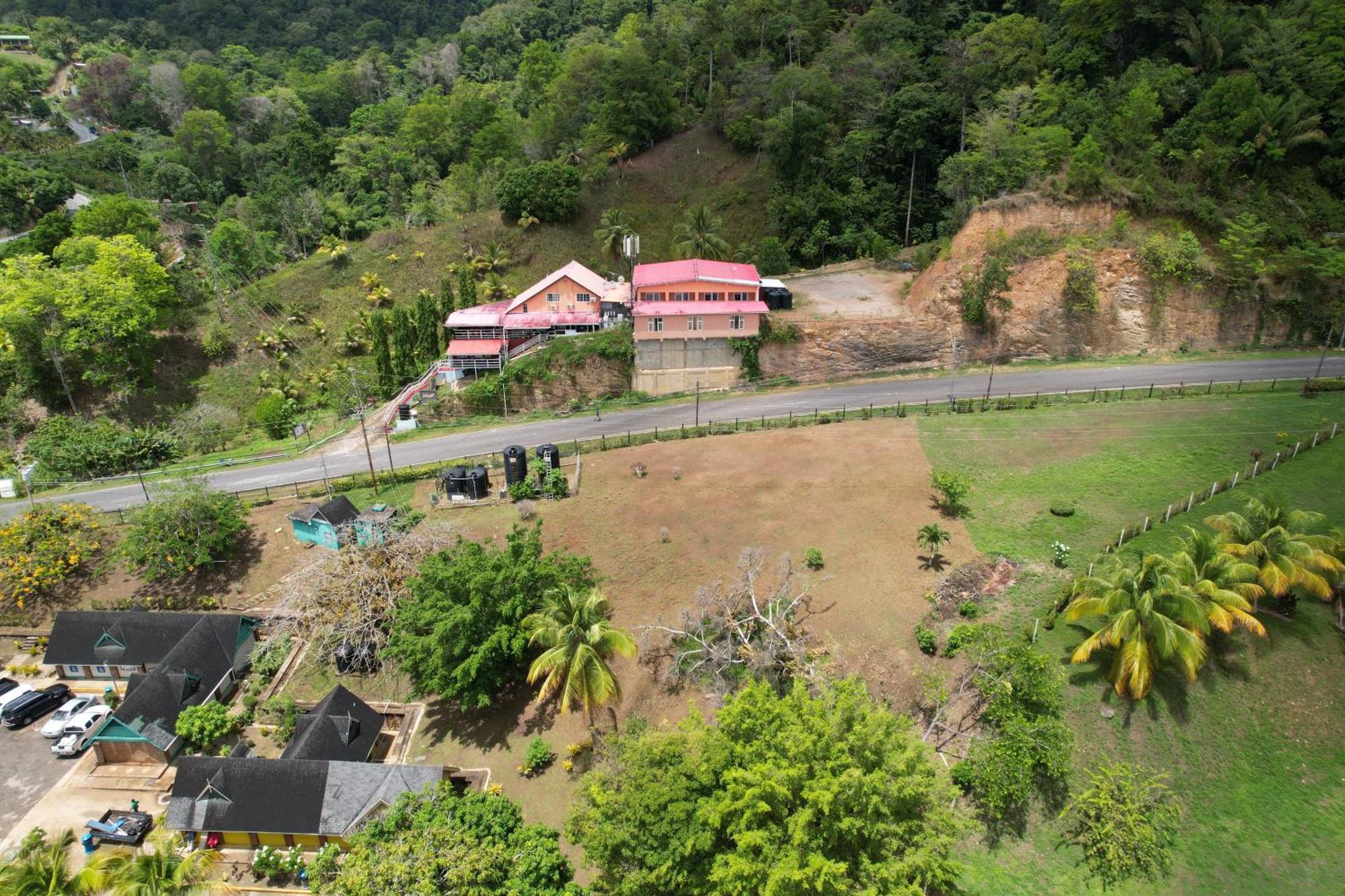 Las Cuevas Beach Lodge מראה חיצוני תמונה